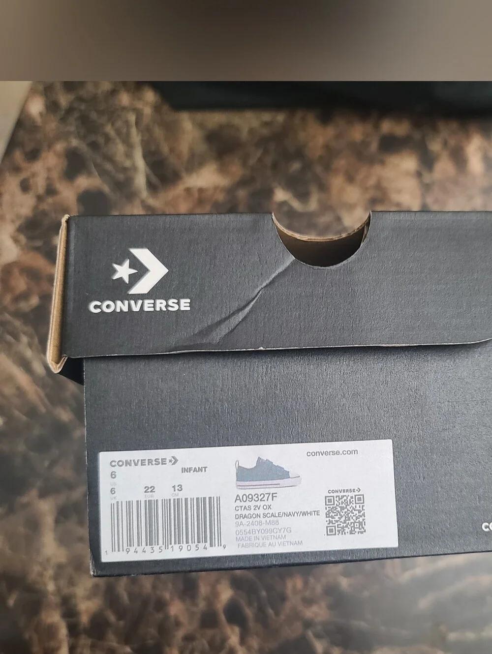 Converse Toddler 6 Plaid Double-Strap Sneakers